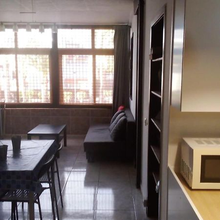 Primavera Appartement Tot 7 Personen Ideaal Voor Backpackers Arona  Bagian luar foto