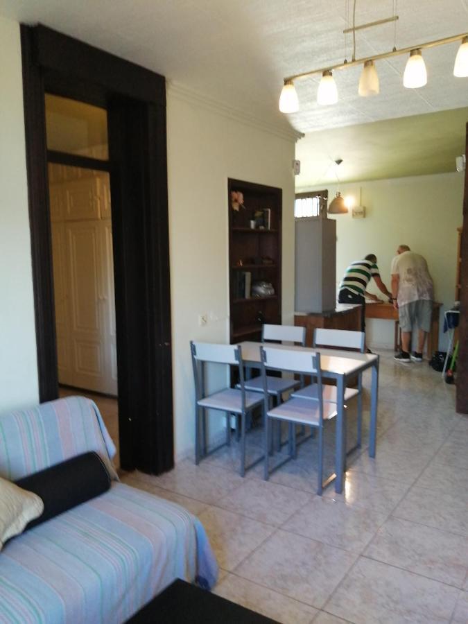 Primavera Appartement Tot 7 Personen Ideaal Voor Backpackers Arona  Bagian luar foto