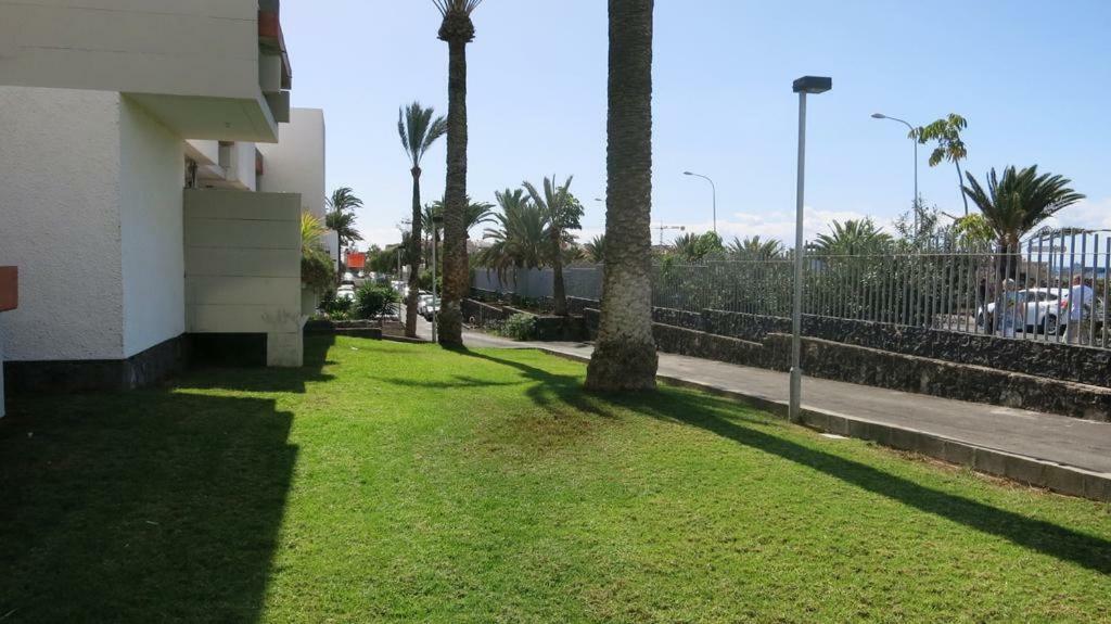 Primavera Appartement Tot 7 Personen Ideaal Voor Backpackers Arona  Bagian luar foto